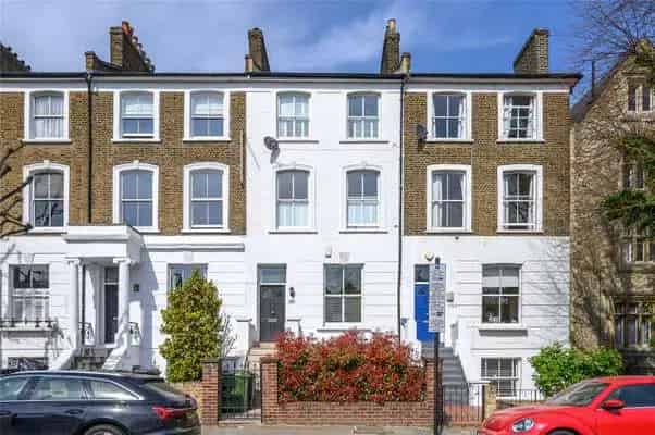 Garden Flat in London N1: Spacious, Light & Characterful
