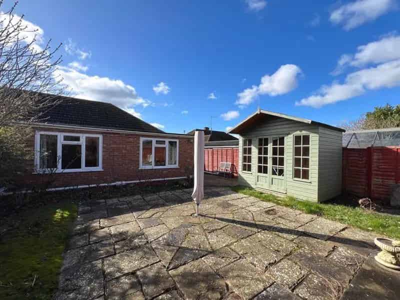 2 Bedroom Bungalow for Sale