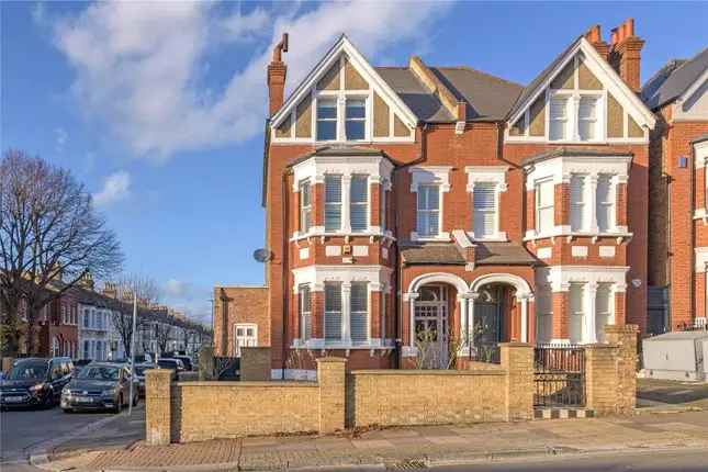 End terrace house for sale in Thurleigh Road, London SW12