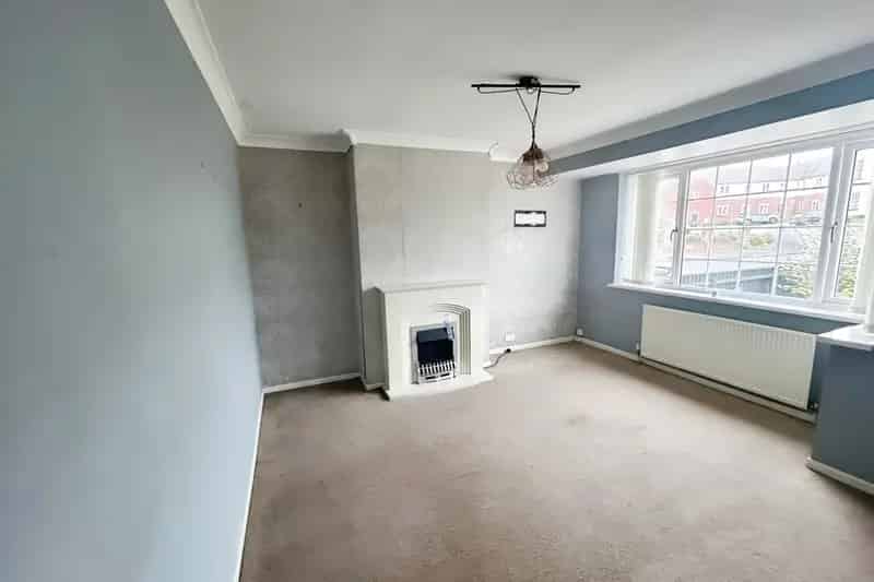 Three Bedroom Family Home in Sedgley
