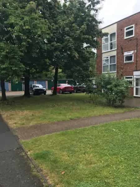 2 Bedroom Flat West Ealing Near Transport and Shops
