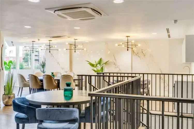 1 Bed Flat for Sale in Bracknell