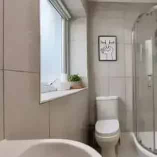 2 rooms flat of 569 m² in Birmingham
