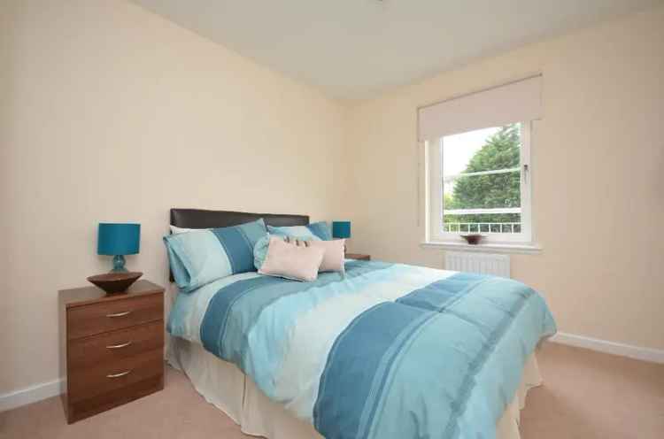 Stunning 2-Bed Furnished Apartment near Stirling Castle