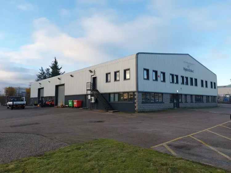 Industrial Unit with Warehouse and Modern Offices