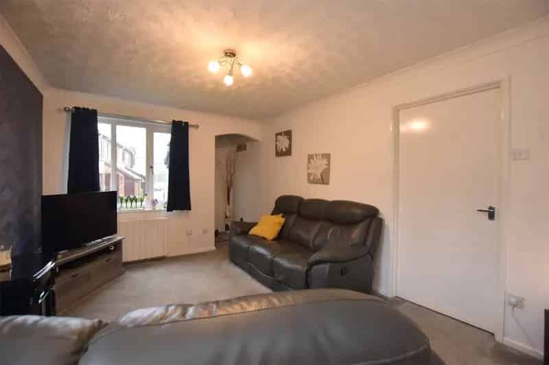 Flat For Sale , Preston Old Road, Blackburn, England