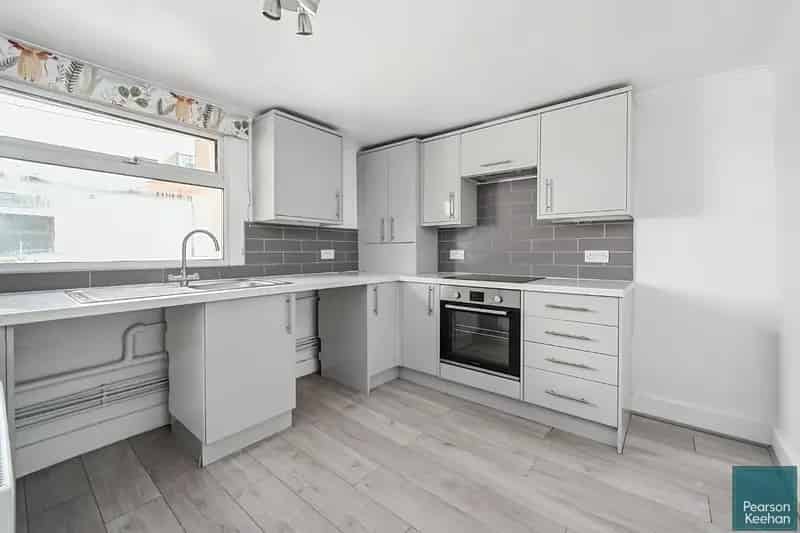 4 Bedroom Maisonette to Rent in Central Brighton