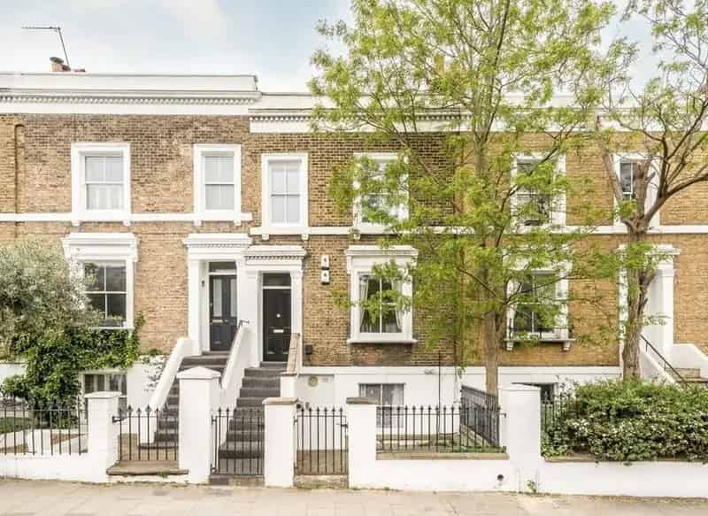 Three Double Bedroom Flat Clapham Old Town Professional Sharers