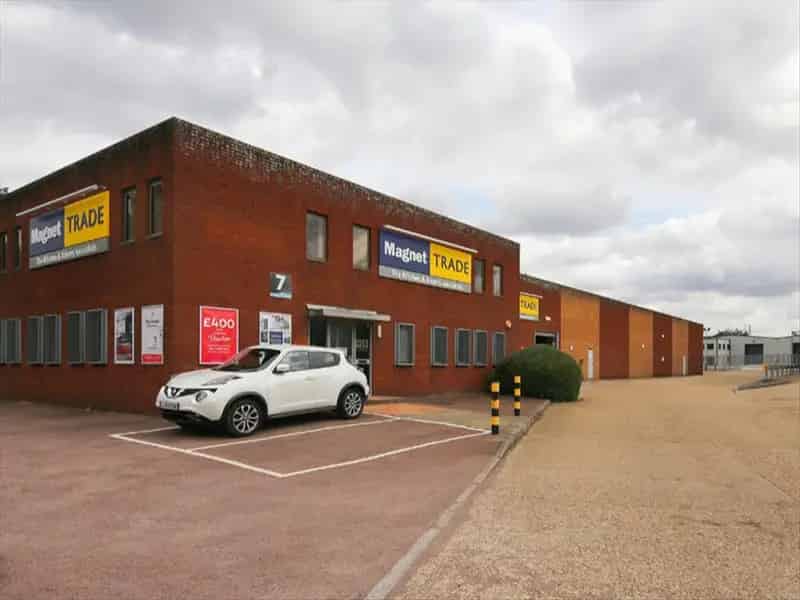 Park Royal Industrial Unit To Let