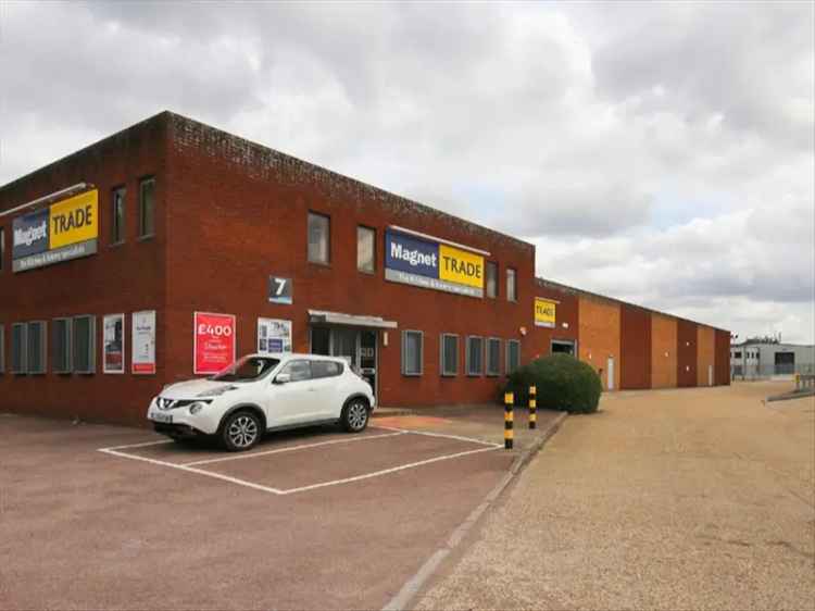 Industrial For Rent in London, England