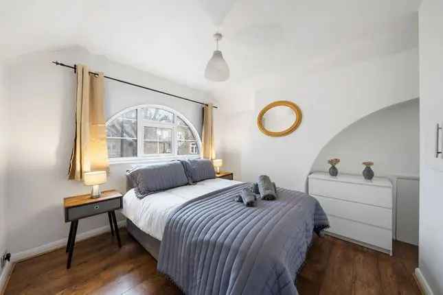 4 Bedroom House in Hampstead - Short Let Available