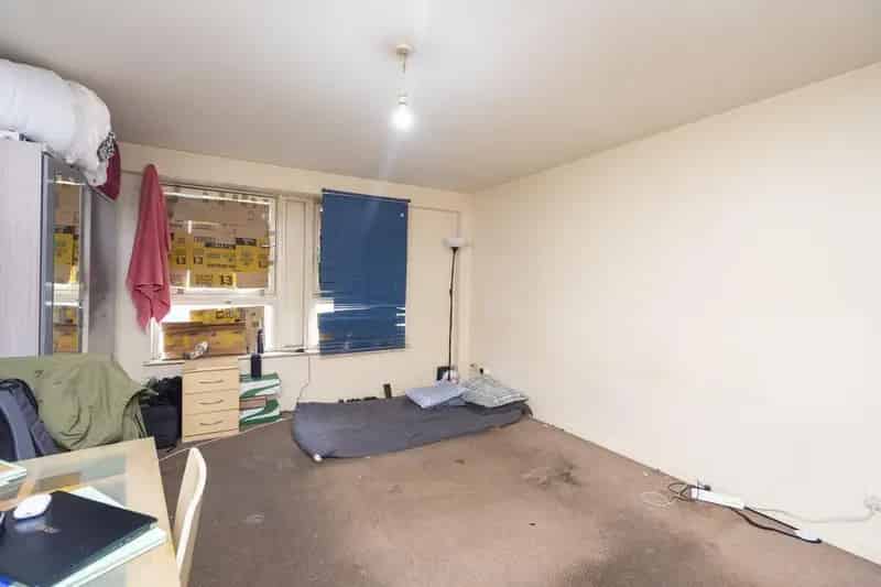 2 Bedroom Flat for Sale - Quick Sale Guaranteed