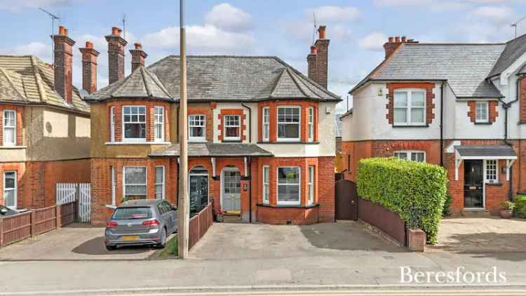 4 Bedroom Semi-Detached House for Sale