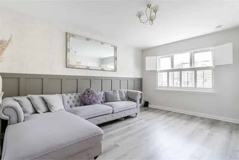 2 Bed Semi-Detached House with 2 Reception Rooms and Private Garden