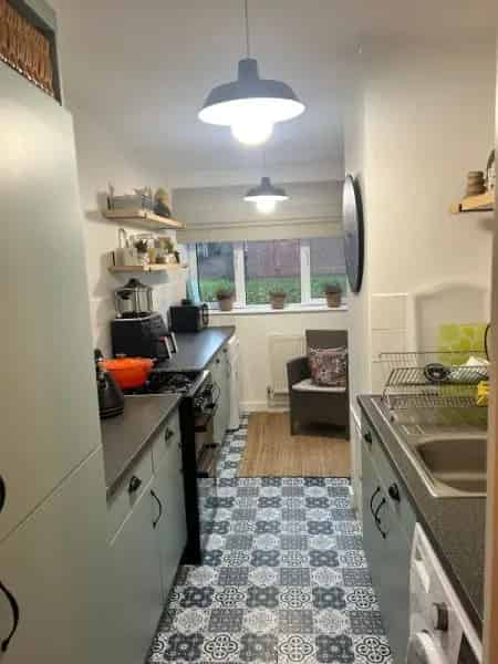 2 Double Bedroom Ground Floor Flat Near Balham & Streatham Hill Stations