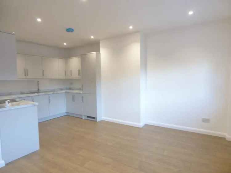 2 Bedroom Flat near Brentwood High Street Station