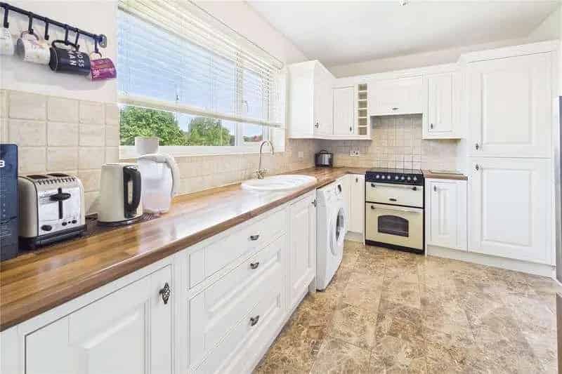 2 Bed Flat for Sale Thatcham