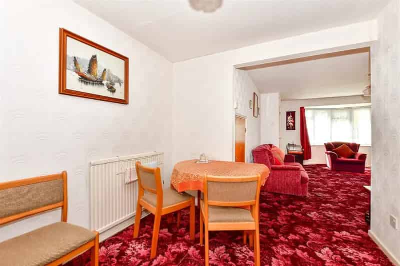 3 Bedroom Terraced House for Sale Southgate