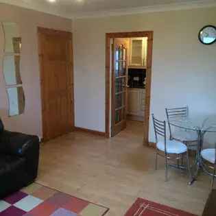 2 Bed Flat Aberdeen Near ARI Hospital
