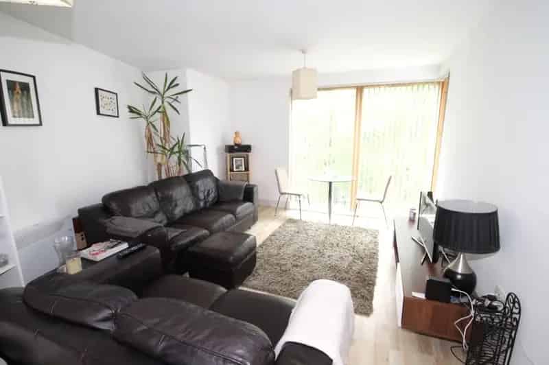 2 Bed Furnished Apartment Manchester City Centre