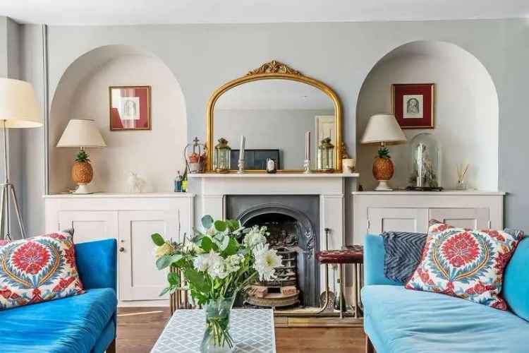 2 Bed Flat for Sale in Royal Tunbridge Wells
