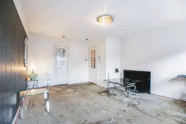 Flat for sale in James Street, Glasgow, Glasgow City G40