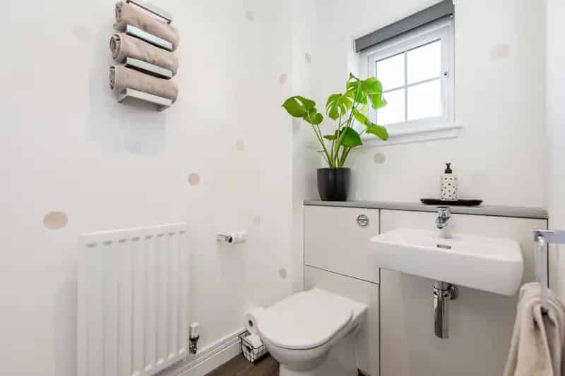 Exceptional 4-Bedroom Detached Home in Bridge of Don