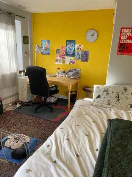 Flat For Rent in Gateshead, England