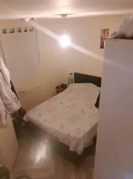2 Bed Ground Floor Flat Near Train Station