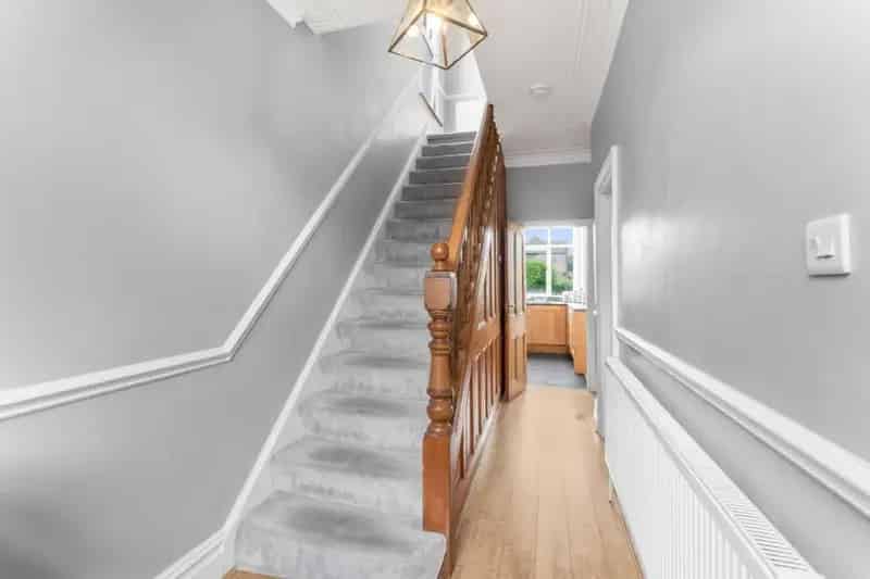 5 Bedroom Detached House for Sale Roundhay