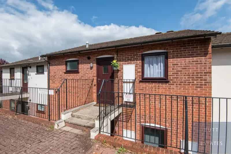 1 Bedroom Flat for Sale