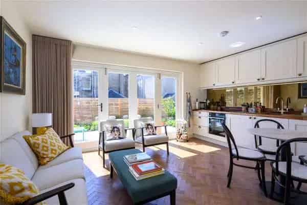 Modern Detached House in St Andrews