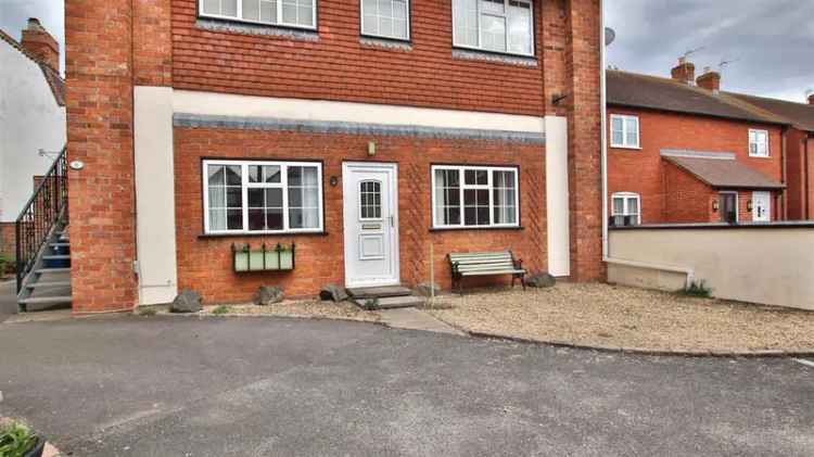 2 Bedroom Maisonette for Sale