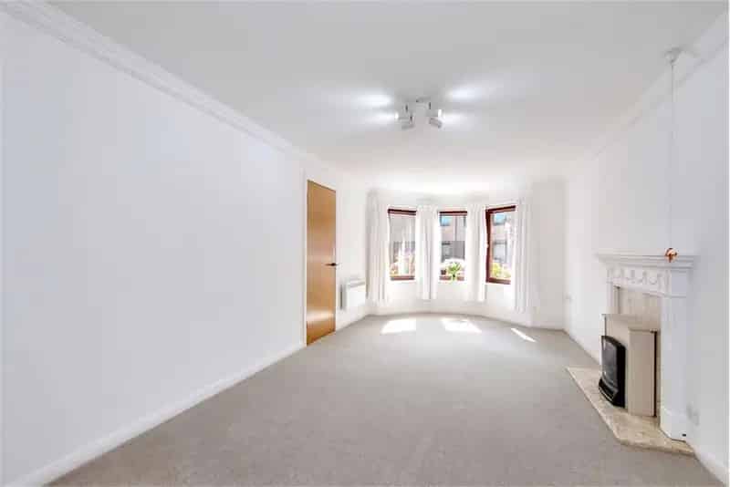 1 Bed Retirement Flat in Barnton Edinburgh