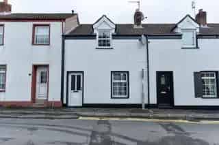 2 Bed Mid Terrace House Newtownards