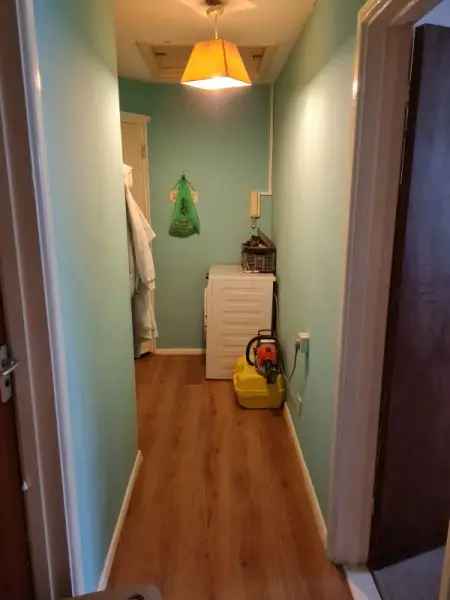 Flat For Rent in Eastleigh, England