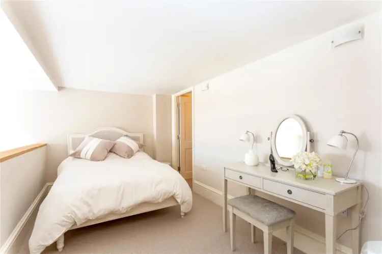 1 Bedroom Mezzanine Apartment with Balcony