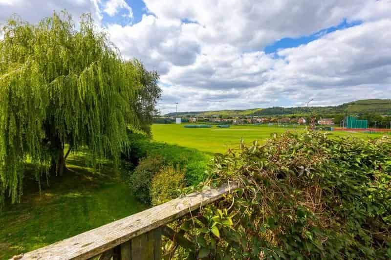4 bedroom Detached House for sale, Folkestone, Kent, CT19