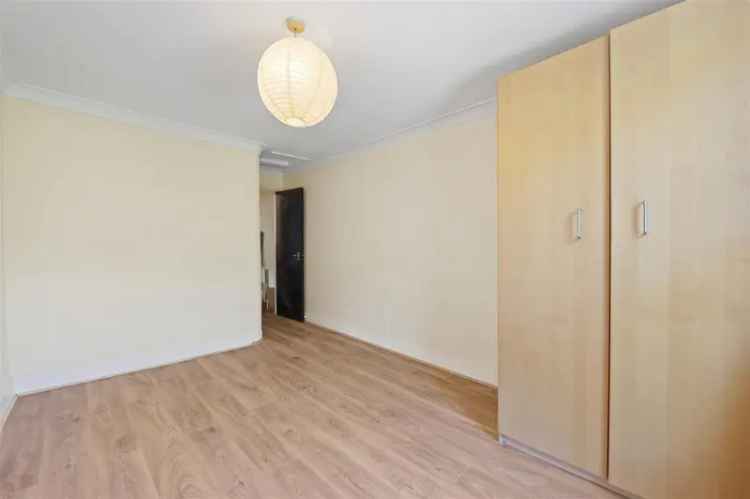 1 Bedroom Flat To Let Furnished Near Newington Green