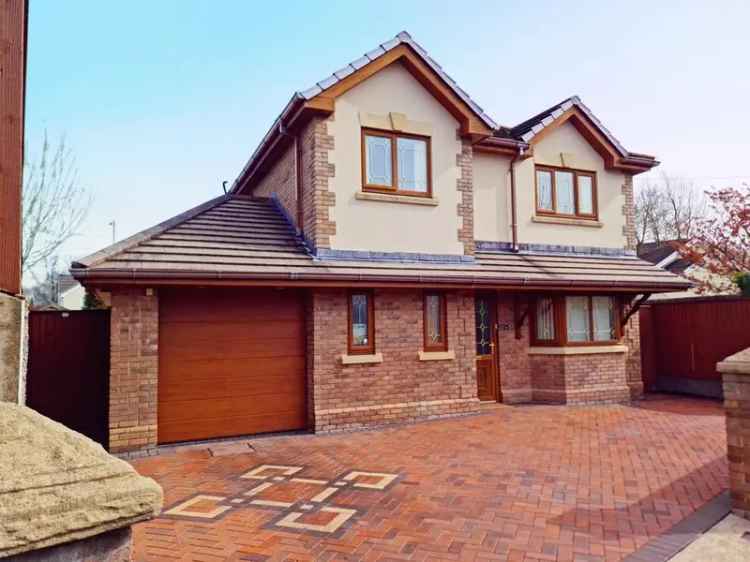 4 bedroom detached house for sale