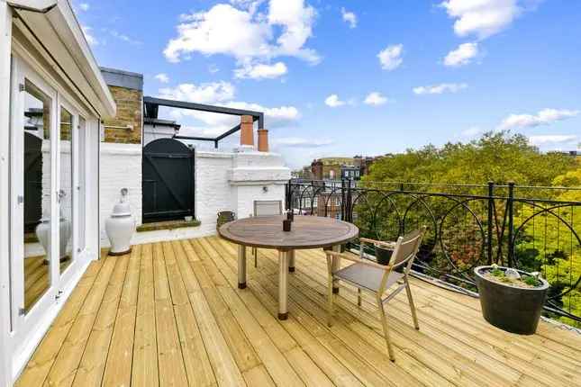 Flat to rent in Green Street, Mayfair, London W1K