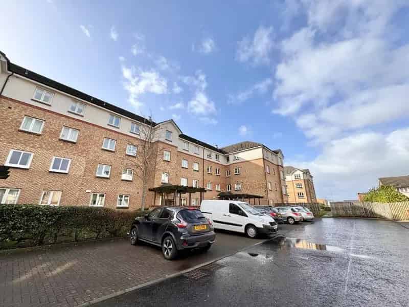2 Bedroom Flat to Rent