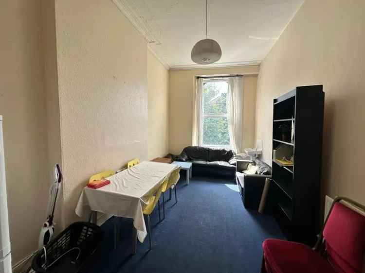 4 Bedroom Flat to Rent