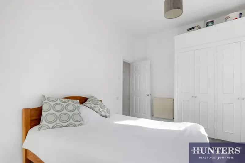 1 Bedroom Flat for Sale 680 SQ FT Canterbury Road Kilburn