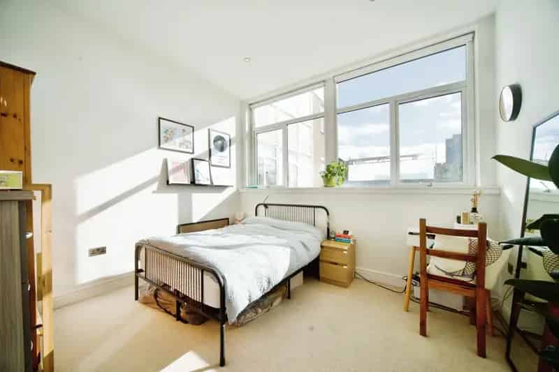 Walthamstow 2 Double Bedroom Apartment Near Train Station