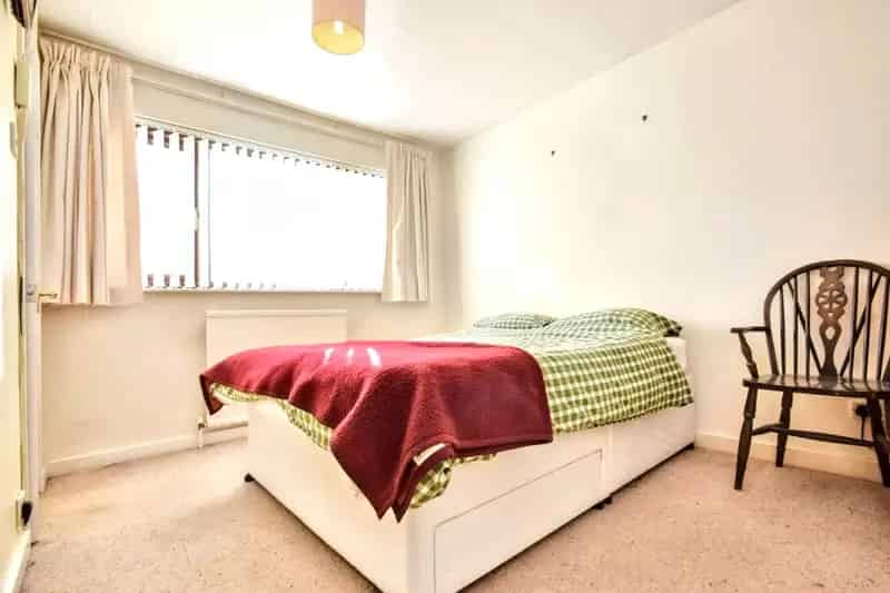 Three Bedroom End Terraced House Wrenthorpe WF2