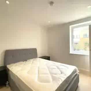 2 Bedroom 2 Bathroom Apartment Birmingham Swan Courtyard