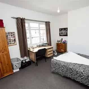 4 Bedroom Student House Near University of Birmingham