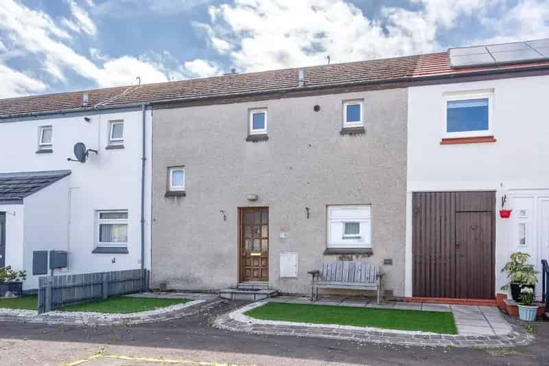 2 Bedroom Terraced House for Sale Near Newcraighall Train Station