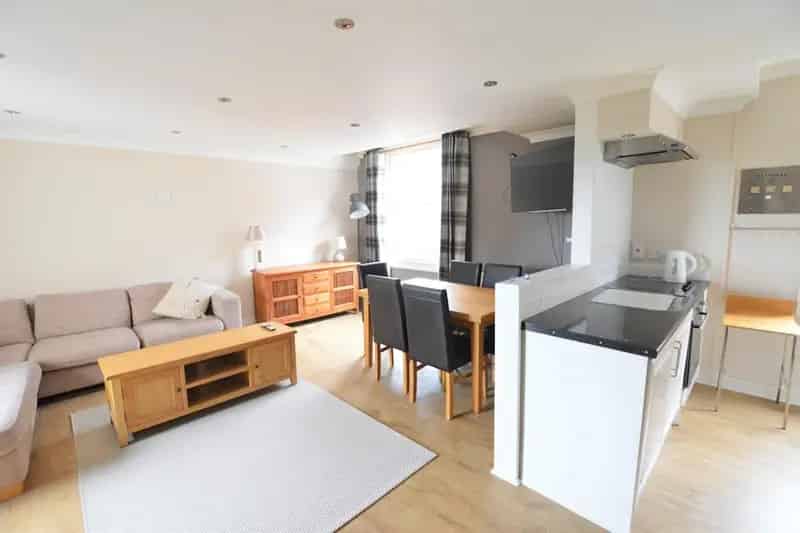 3 Bedroom Duplex Apartment St Albans City Centre Near Station